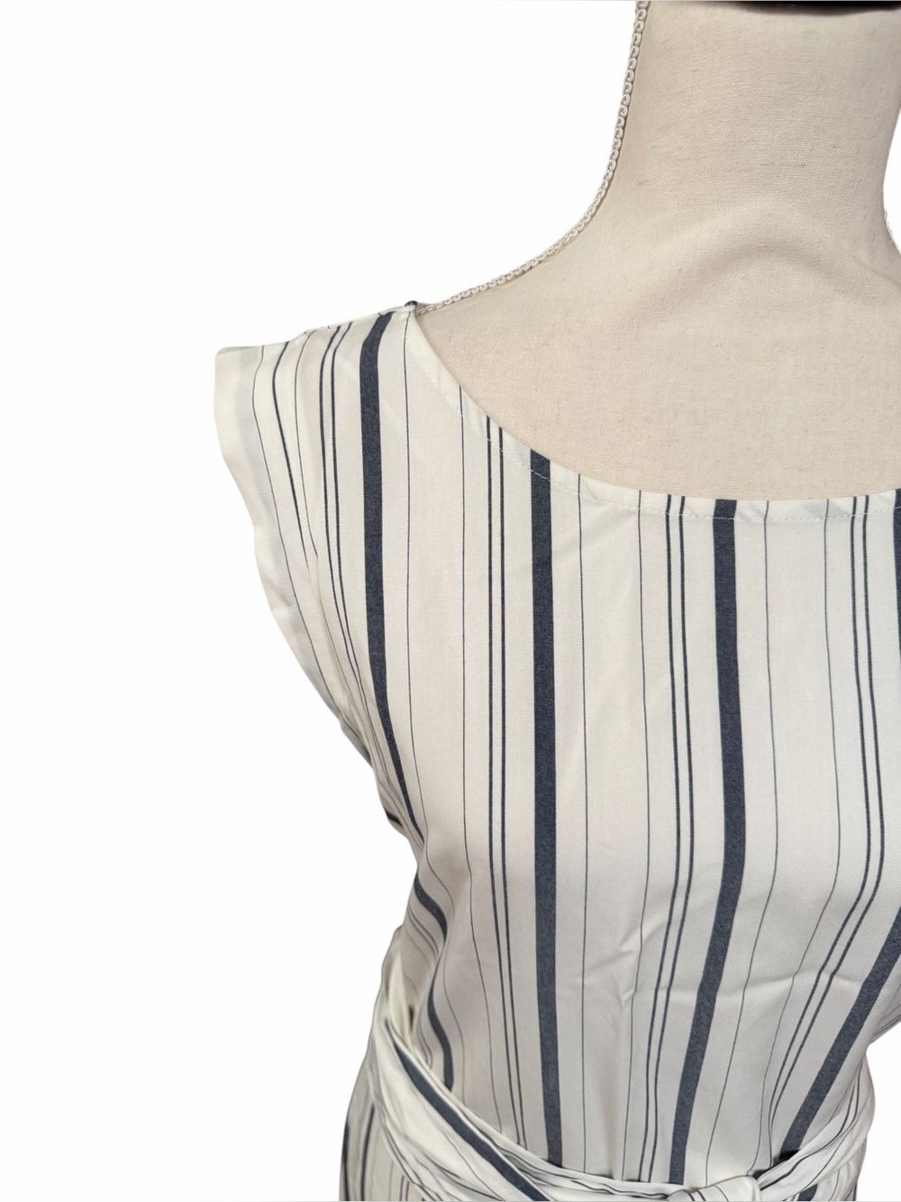 Cupcakes and Cashmere Ivory Stripe Tie Waist Midi Dress NWT M - Picture 3 of 16